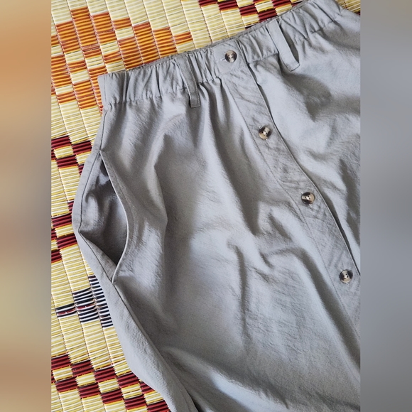 Women REI Vintage 2pc. Sz Small. Light Olive tone. EUC. - Picture 11 of 13